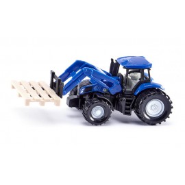 Tractor with fork for pallets and pallet