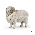 Merinosų avino figūrėlė