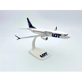 Boeing 737-MAX8 LOT Polish