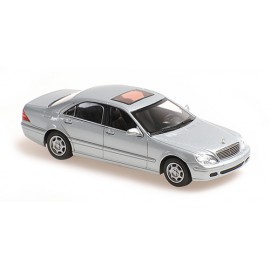 Mercedes-Benz S-Class (W220), 1998