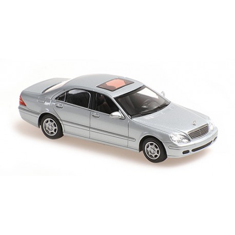 Mercedes-Benz S-Class (W220), 1998